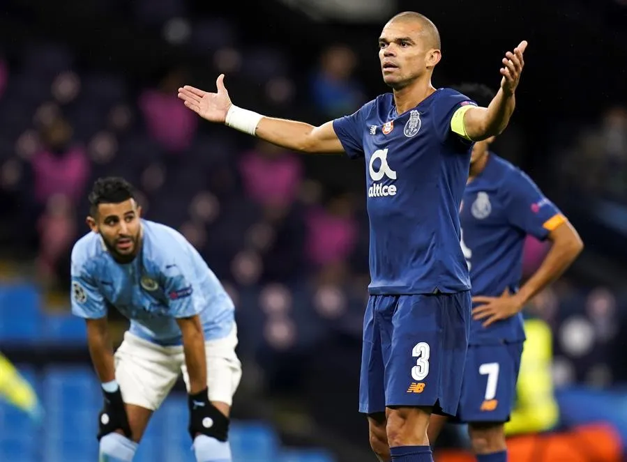 EFE Manchester City superó al Porto