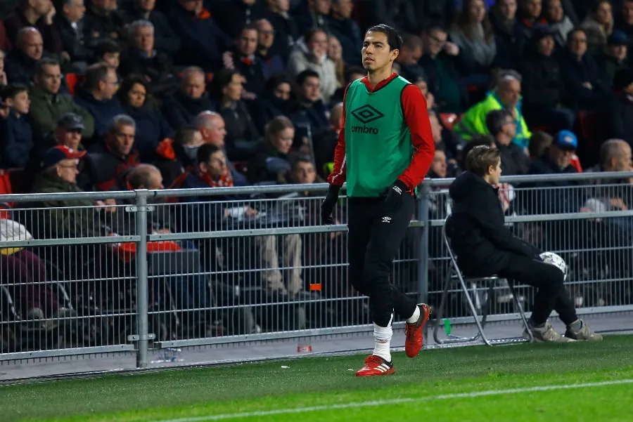 Érick Gutiérrez durante un partido del PSV