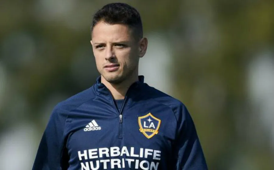 AP Chicharito en entrenamiento con el Galaxy