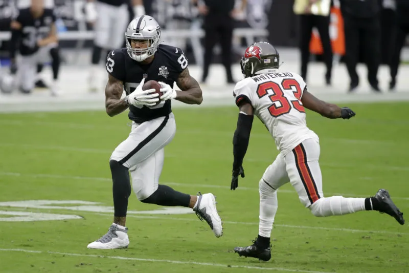 Buccaneers vs Raiders