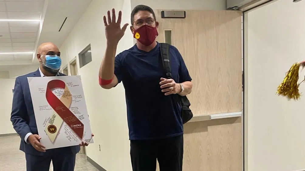 @WASHINGTONNFL Ron Rivera al abandonar el hospital