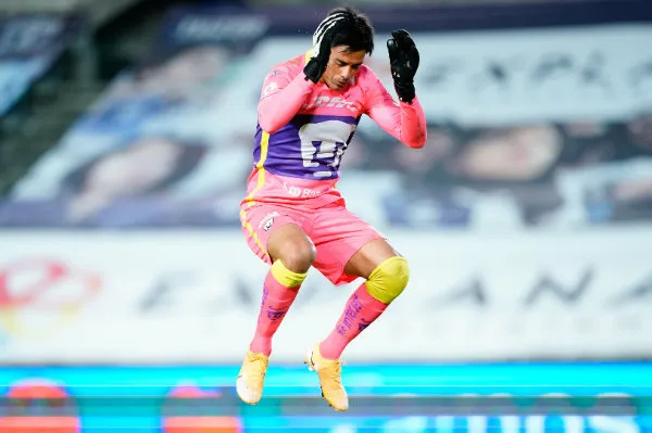 Alfredo Talavera recuperándose