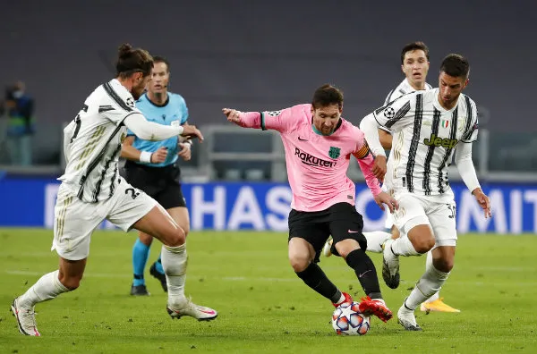 Messi en acción ante la Juventus