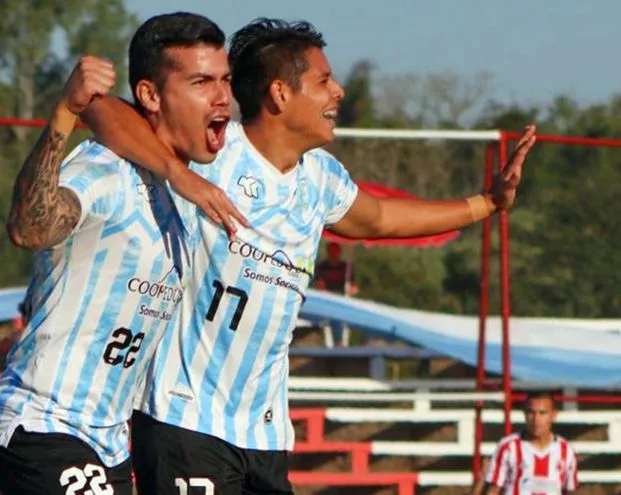 ESPECIAL Pedro Delvalle en festejo con el Guaireña FC