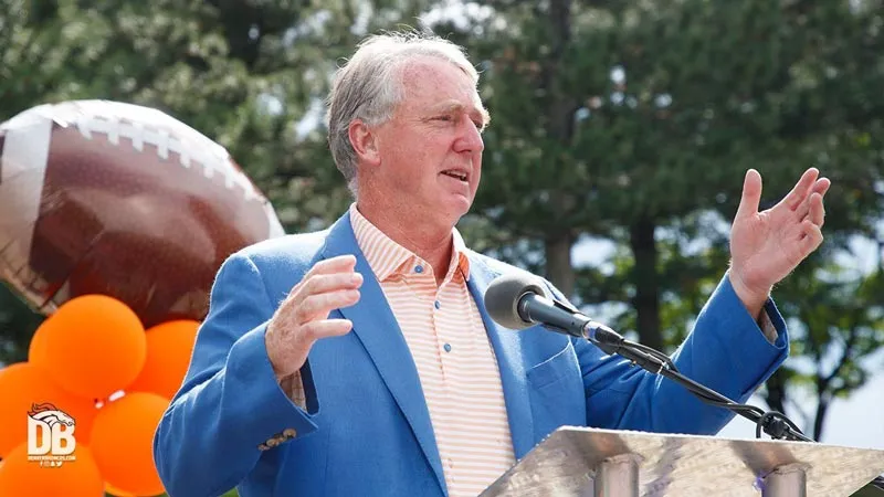 Joe Ellis, presidente de Denver