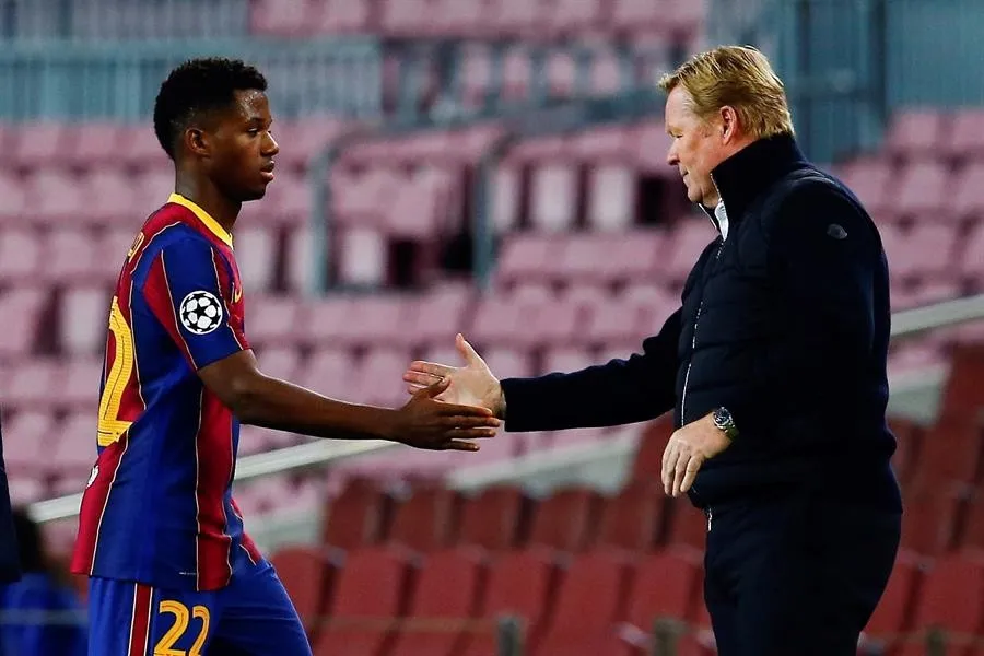 Ansu Fati durante un partido con Barcelona