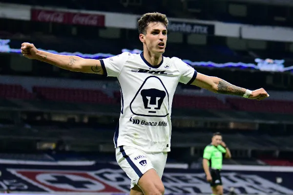 IMAGO7 Juan Ignacio Dinenno en festejo con Pumas