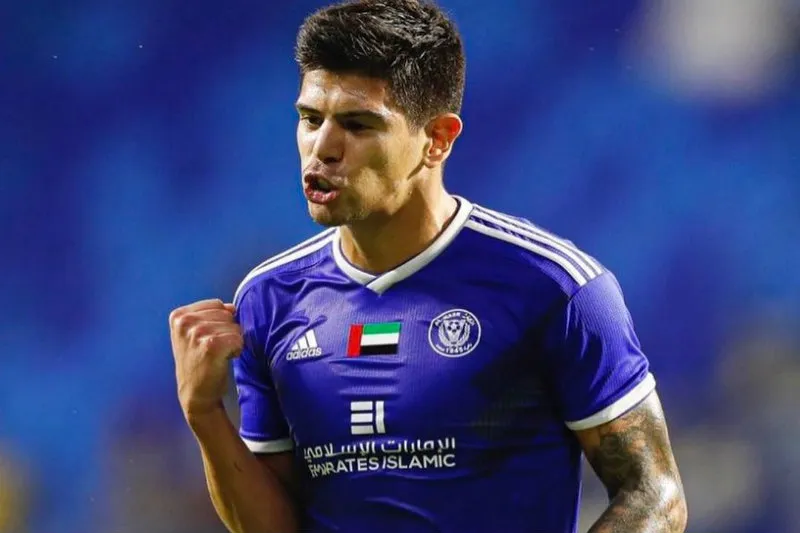 Esteban Pavez en partido