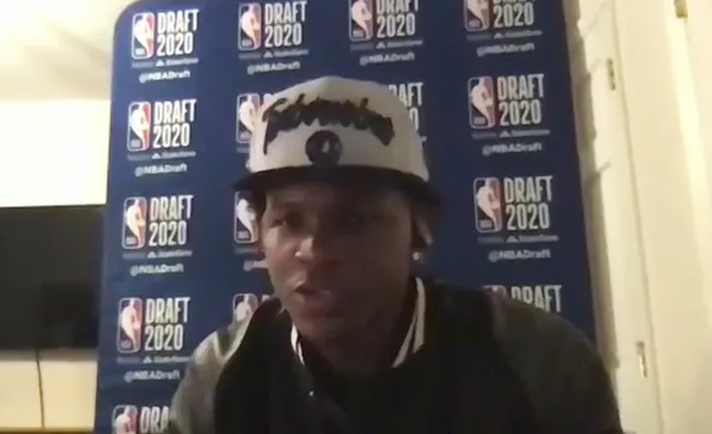 AP Edwards, con la gorra de Minnesota en el Draft virtual