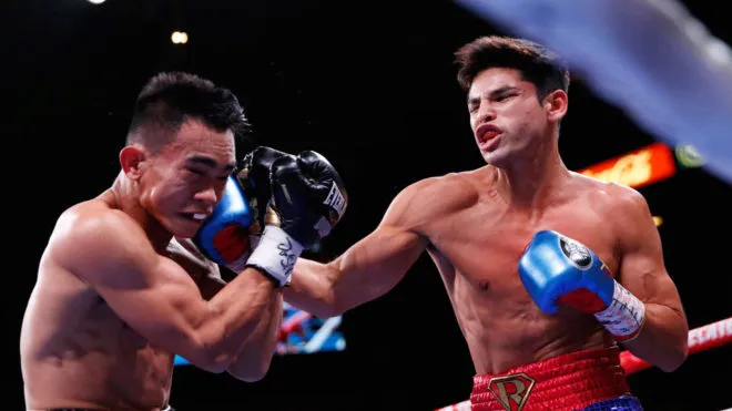 AP Ryan García impacta a su rival