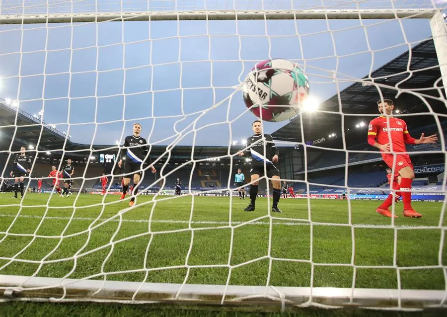 Bayer Leverkusen logró llevarse la victoria pese al error