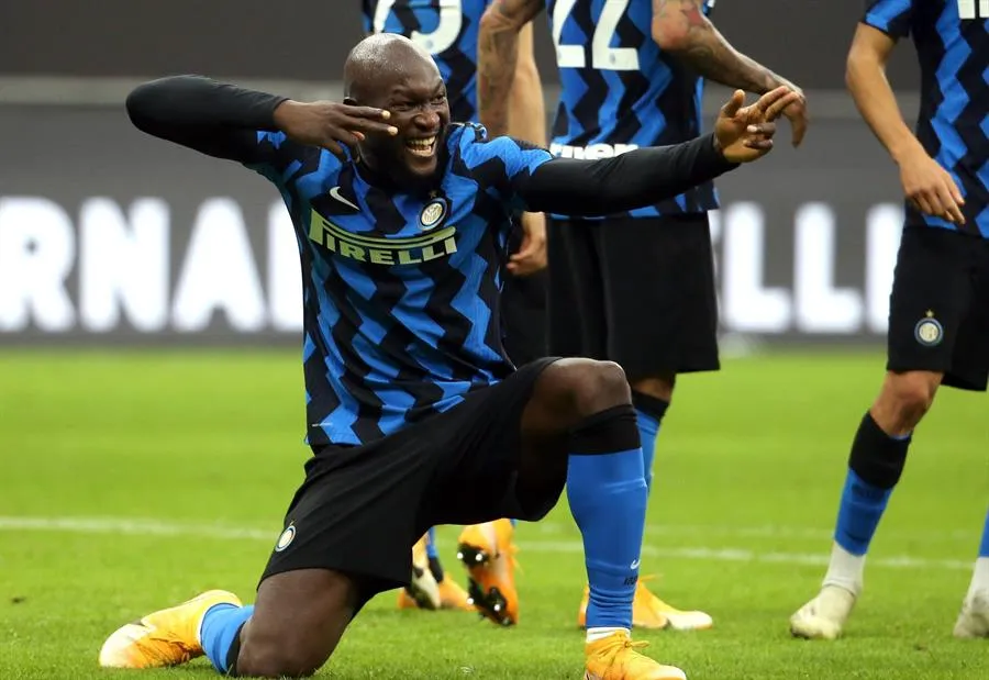 Romelu Lukaku en festejo ante el Torino