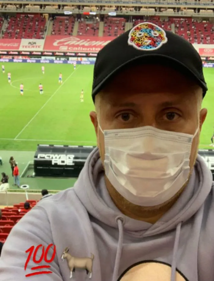 INSTAGRAM @bofo_7_ El Bofo acudió al Akron para el Clásico Nacional