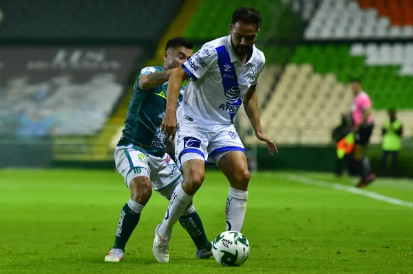 Acción en el León vs Puebla