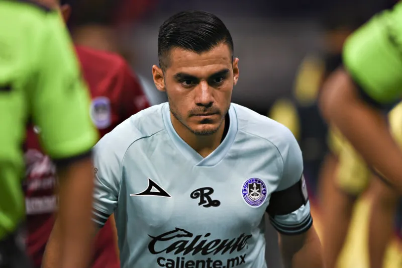 Aldo Rocha jugando con Mazatlán