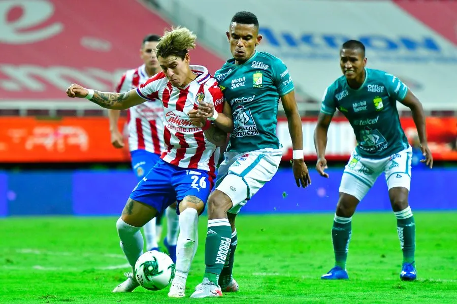 IMAGO7 Cristian Calderón y William Tesillo en la Ida de la Semifinal