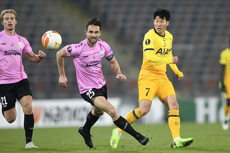AP Son Heung-Min durante el duelo ante el LASK