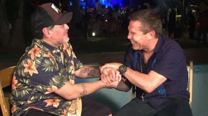 ESPECIAL JC Chávez junto a Diego Maradona