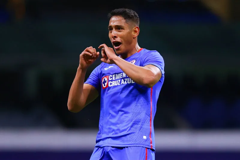 IMAGO7 Luis Romo en festejo de gol