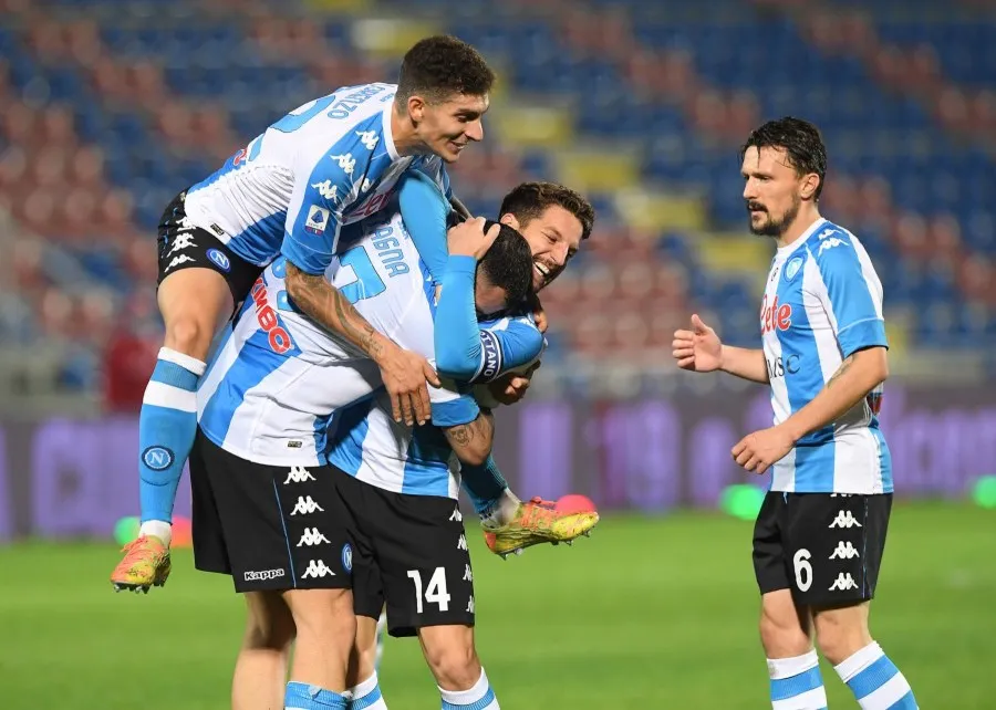 TWITTER @sscnapoli Jugadores del Napoli celebrando un gol