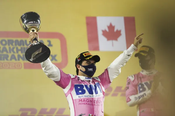 AP Checo Pérez en festejo tras ganar el GP de Sakhir