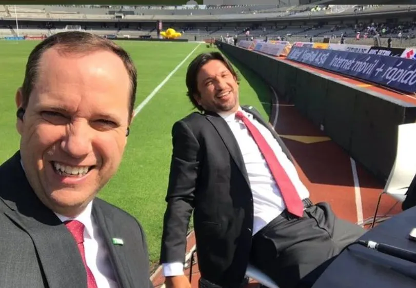 INSTAGRAM @PACO_VILLA_ Paco Villa junto al Kikín Fonseca