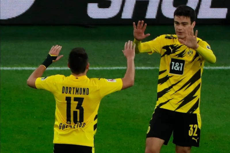 EFE Giovanni Reyna festejando un gol conseguido