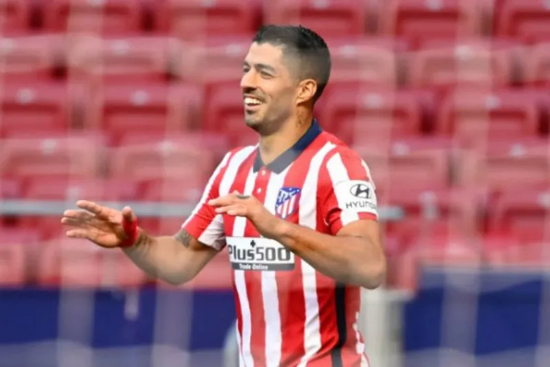 Luis Suárez en festejo de gol