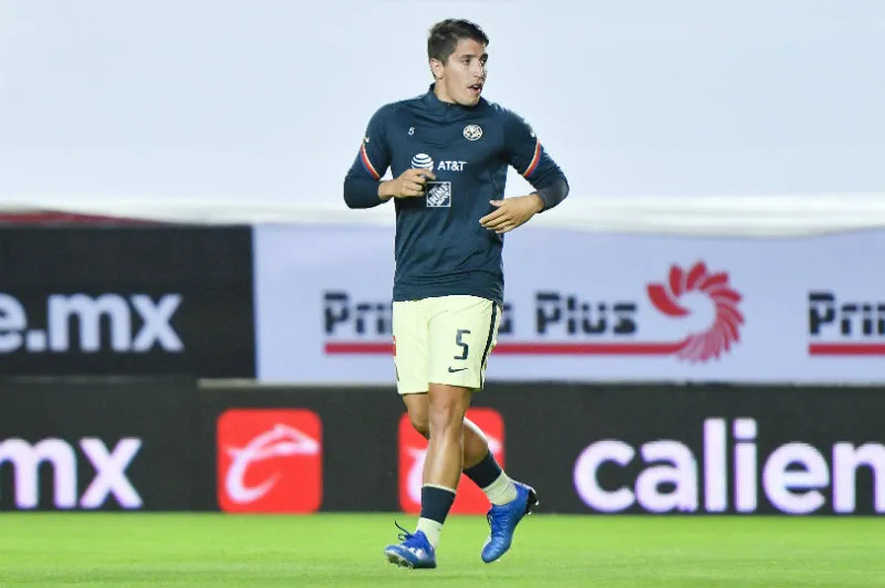 Cáseres en partido con América