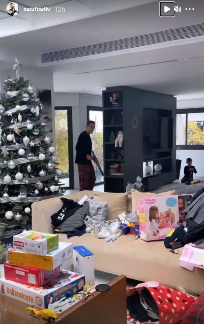 ESPECIAL Los regalos de los hijos de Andrés Guardado