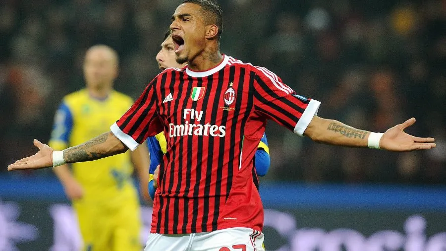 EFE Boateng en su paso por el AC Milan