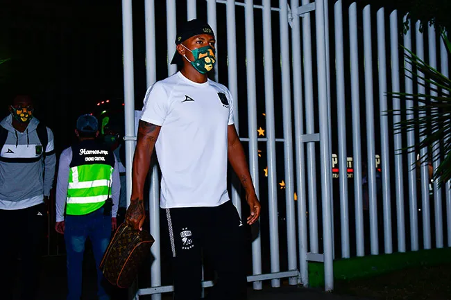 Pedro Aquino, previo a un juego del León