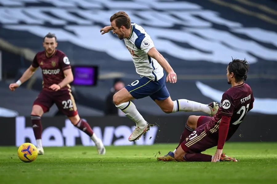 Tottenham se impuso al Leeds