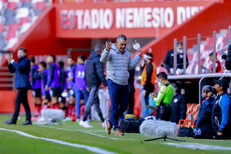 IMAGO7 Pity Altamirano en partido