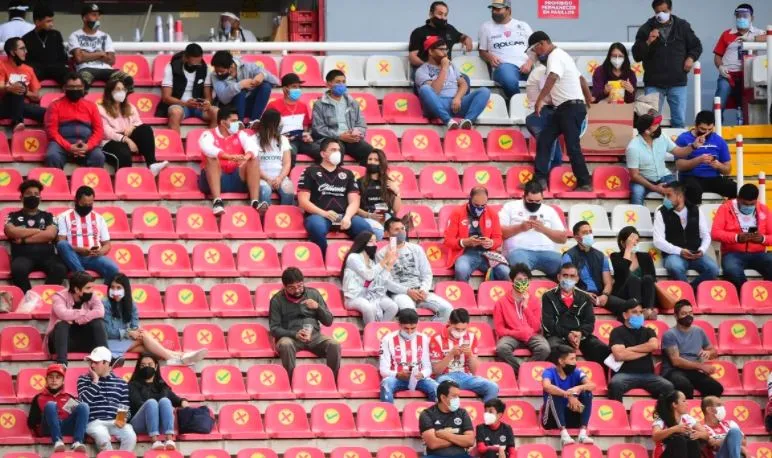 MEXSPORT Afición de los Rayos en tiempo de Covid-19