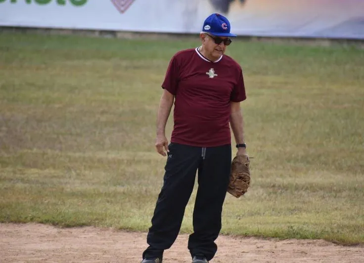 AMLO se sube a la lomita en el Estadio de las Guacamayas