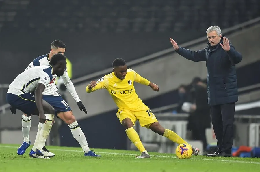 EFE Acción en el Tottenham vs Fulham