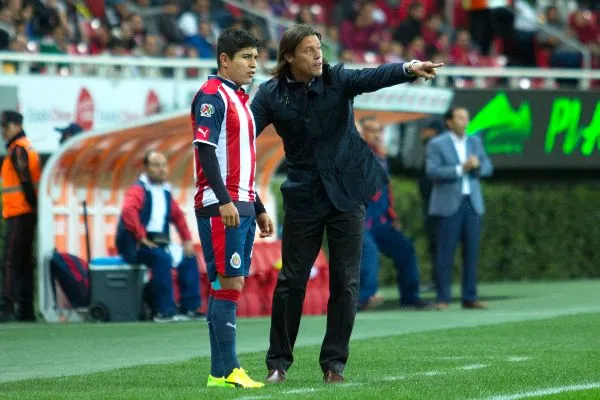 Eduardo López y Matias Almeyda con Chivas