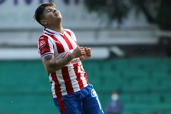 IMAGO7 La Chofis López se lamenta tras una falla