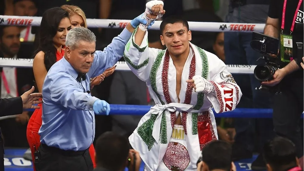 Vergil Ortiz durante una pelea