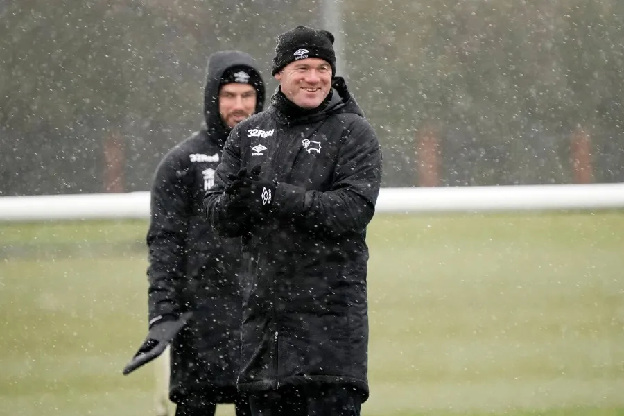 EFE Wayne Rooney en un entrenamiento con el Derby County