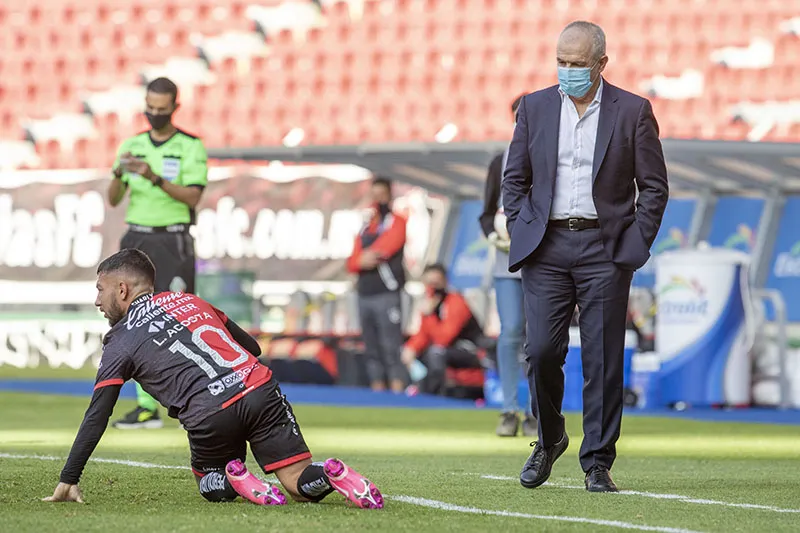 El Vasco Aguirre durante la Jornada 1 del Guardianes 2021