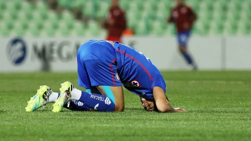 Cruz Azul perdió en su presentación en el torneo
