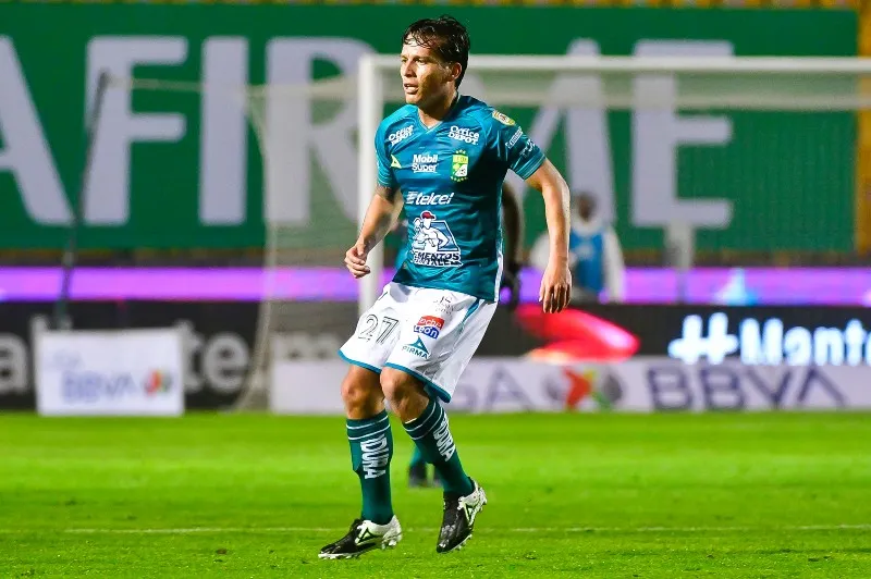 IMAGO7 Oso González en partido