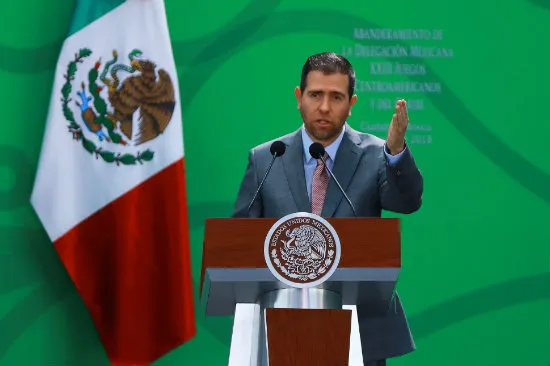 Castillo durante un discurso en el CNAR