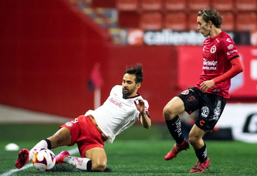 Acciones entre Toluca y Xolos