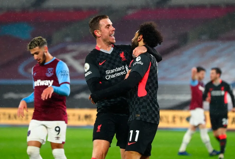 Salah anotó un doblete en la victoria del Liverpool