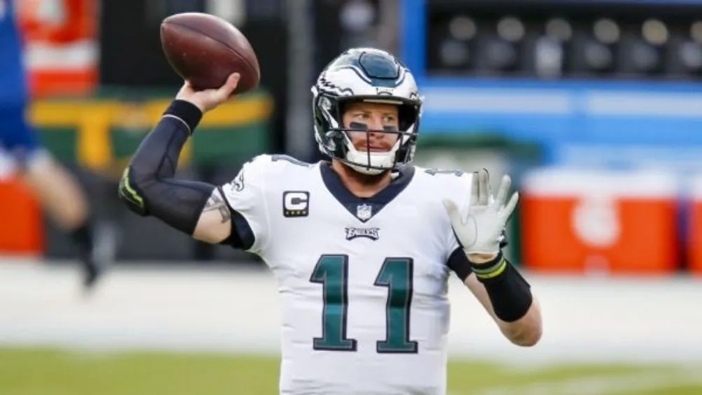 Wentz en un partido con Eagles