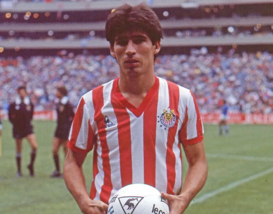 Eduardo de la Torre en su etapa como jugador de Chivas