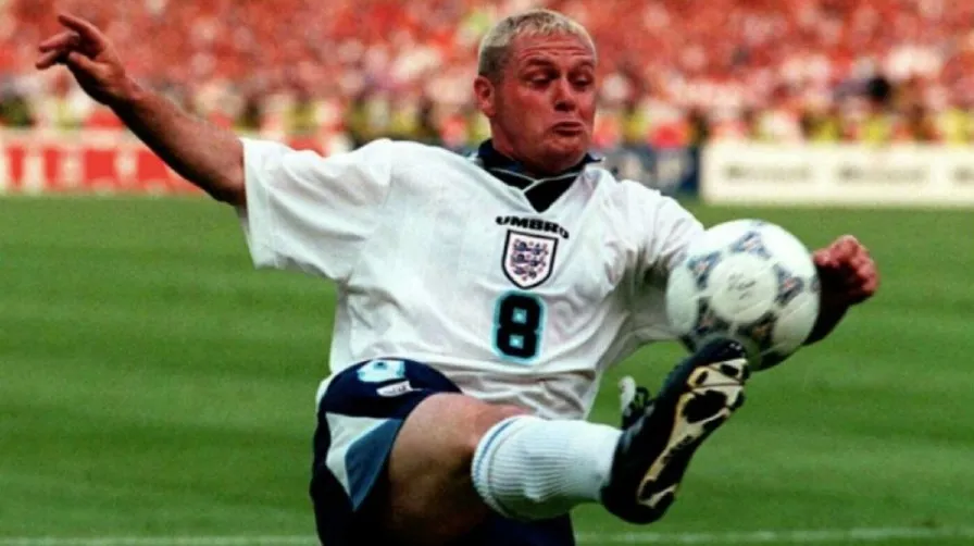 EFE Paul Gascoigne en un partido con Inglaterra